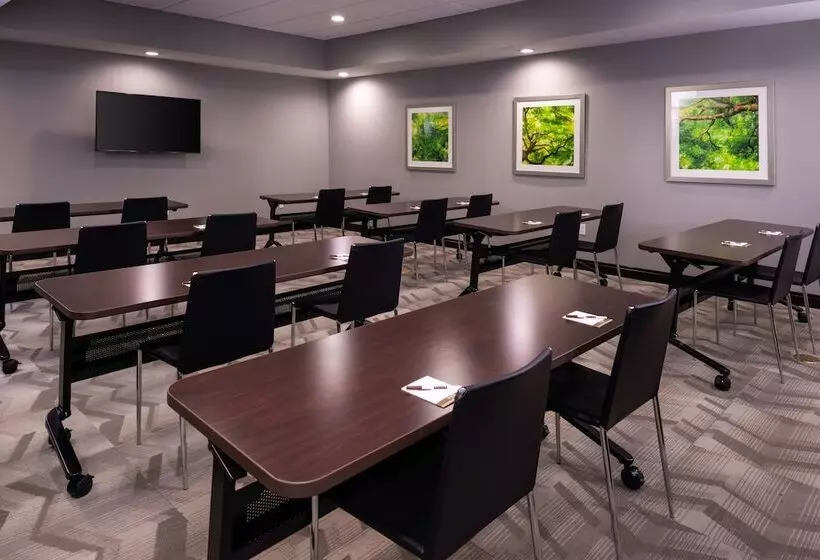 Hotelli Staybridge Suites   Lake Charles, An Ihg