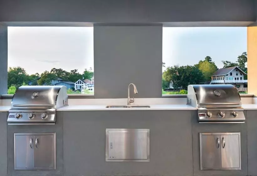 Hotelli Staybridge Suites   Lake Charles, An Ihg