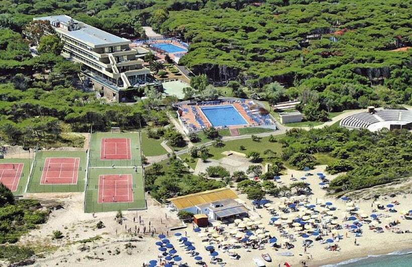 בית מלון כפרי Villaggio Dei Pini