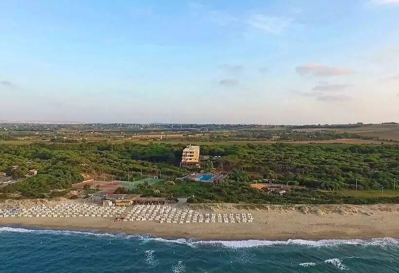 ホテル Villaggio Dei Pini