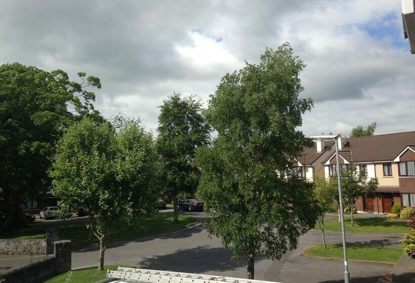 ホテル Willows B&b