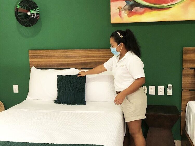 Latino Hotel Boutique