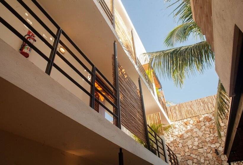 Latino Hotel Boutique