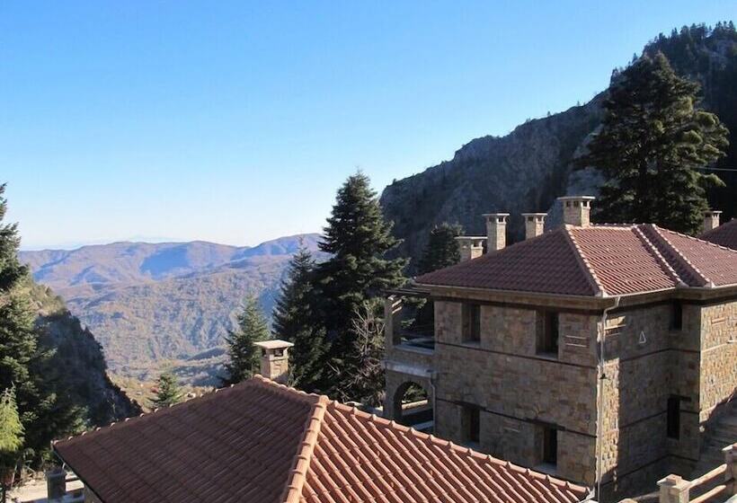 Montanema Handmade Village