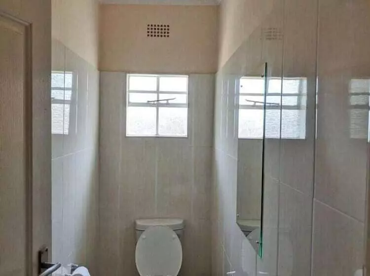 پانسیون Home Up Guest House