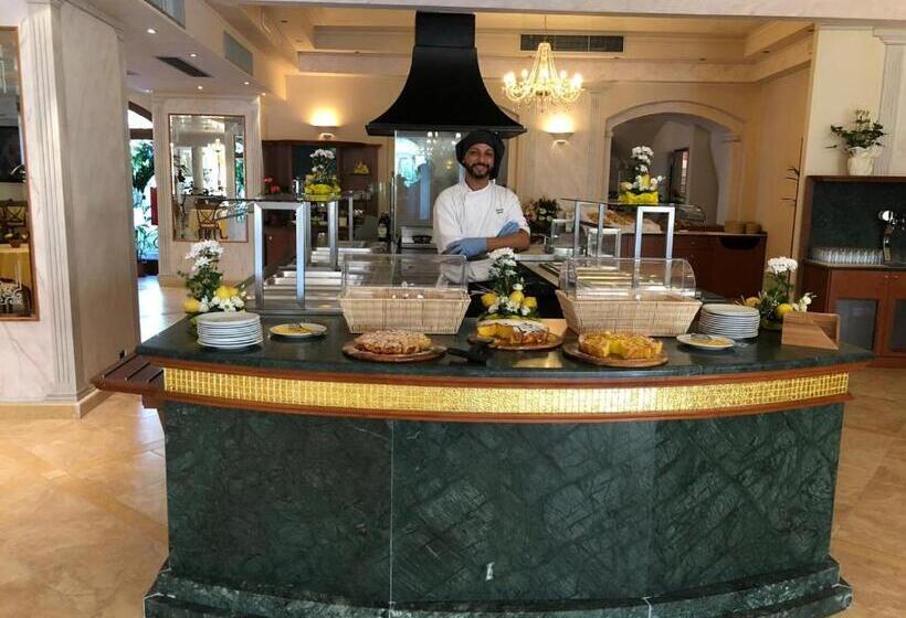 ホテル Antico Monastero