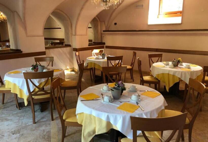 ホテル Antico Monastero