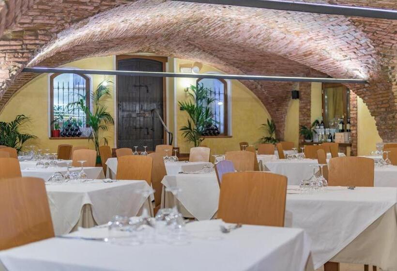 ホテル Antico Monastero