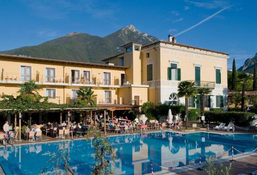 ホテル Antico Monastero