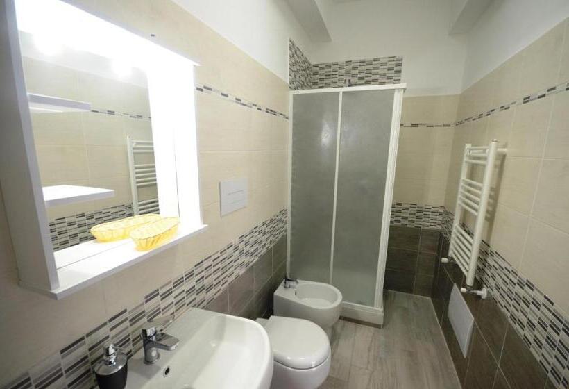 تختخواب و صبحانه La Dimora Degli Artisti