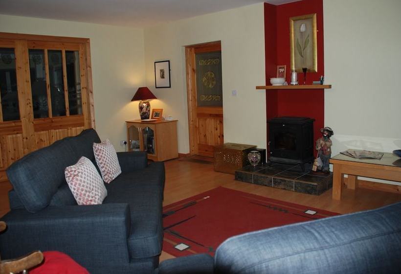 مبيت وإفطار Bluebell House