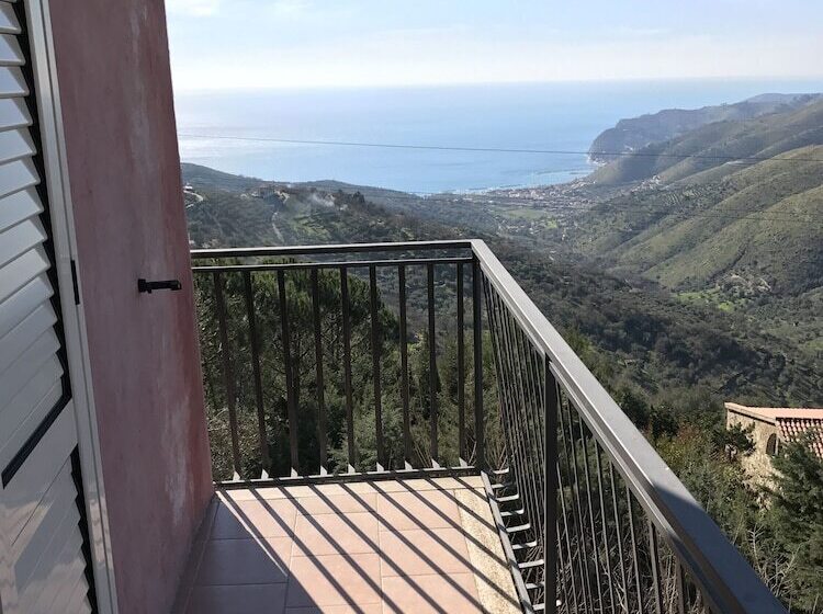 ベッドアンドブレックファースト Cilento