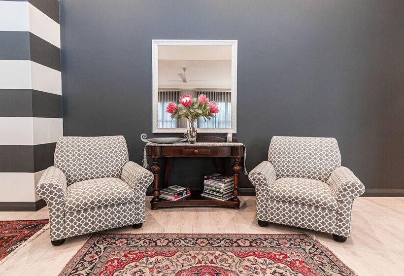 צימר Whale Coast Ocean Villa