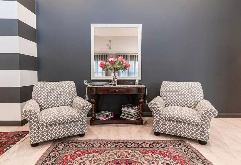 Aamiaismajoitus (B&B) Whale Coast Ocean Villa