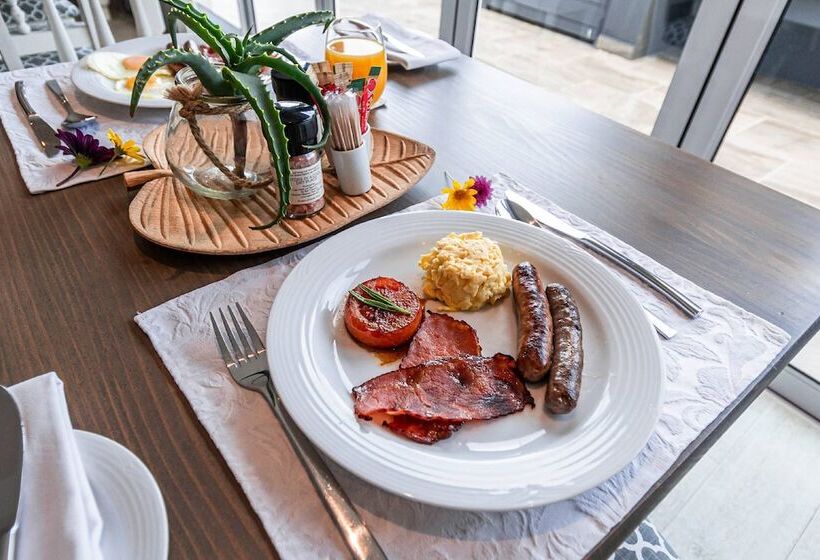 צימר Whale Coast Ocean Villa