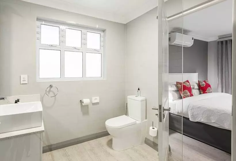 Aamiaismajoitus (B&B) Whale Coast Ocean Villa