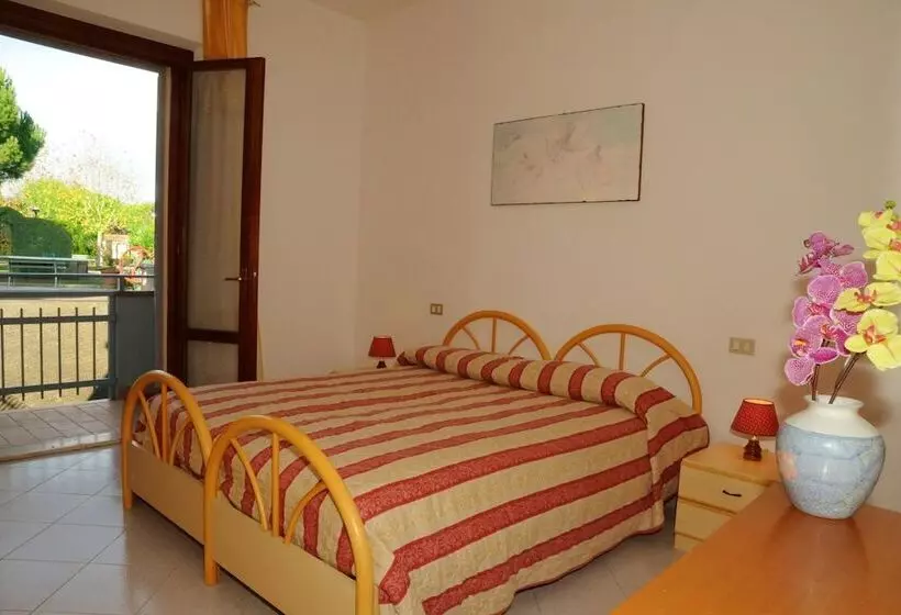 ホテル Agriturismo La Piana