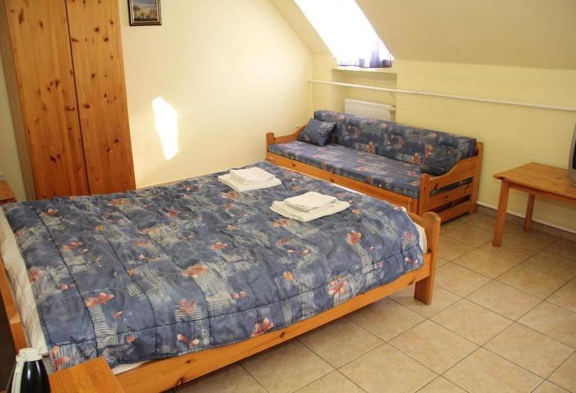 호텔 Aphrodite Apartments & Café