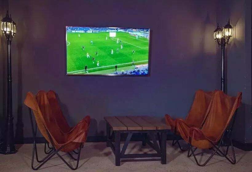 هتل Boulevardside