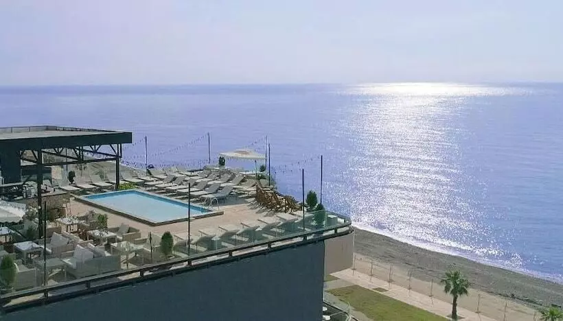 هتل Boulevardside