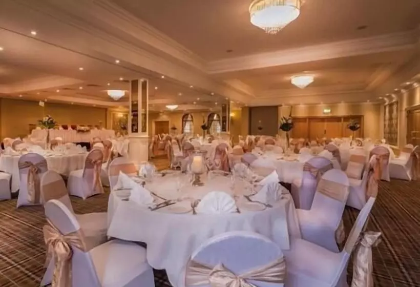 Hotelli Breffni Arms