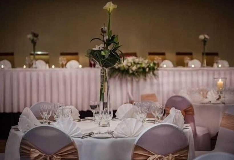 فندق Breffni Arms