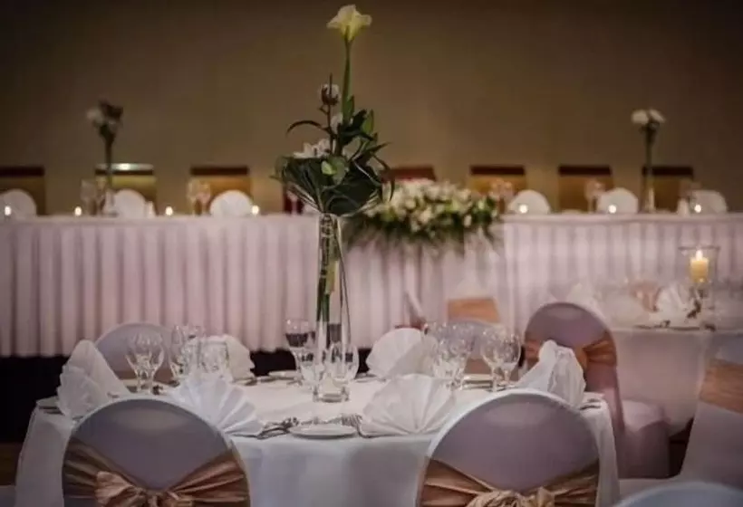 Hotelli Breffni Arms