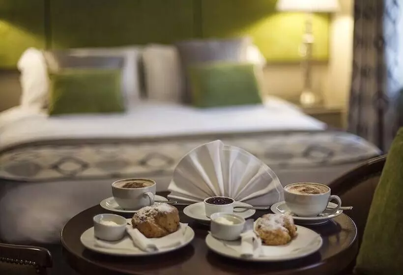 Hotelli Breffni Arms