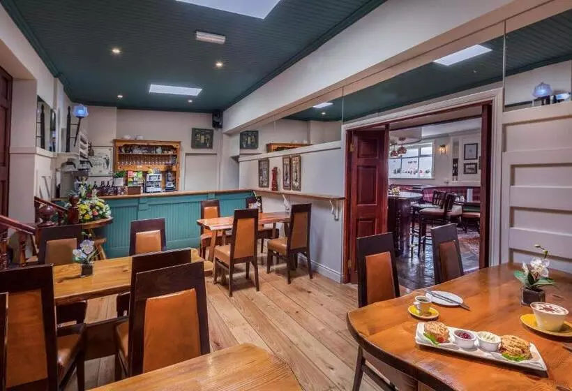 Hotelli Breffni Arms