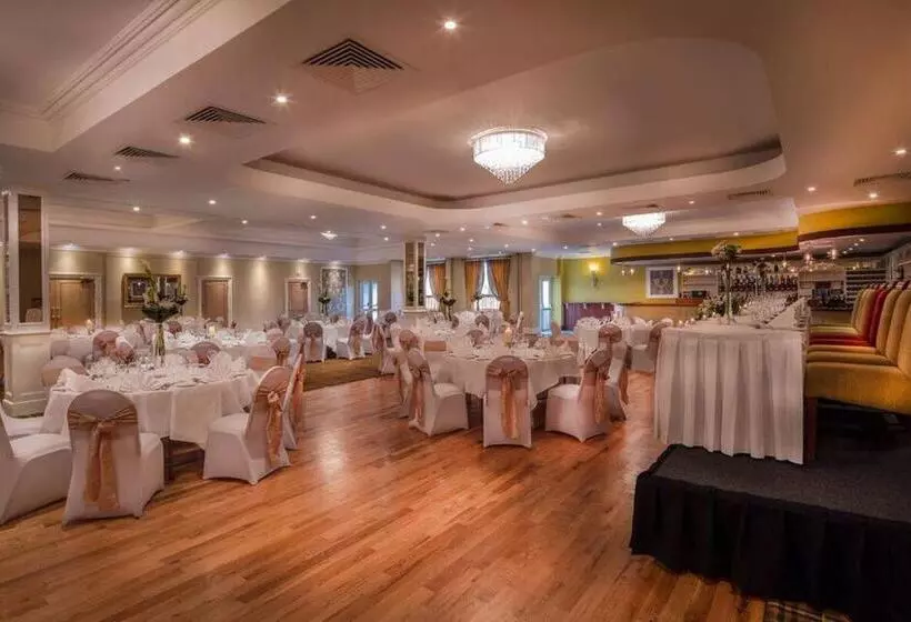 Hotelli Breffni Arms