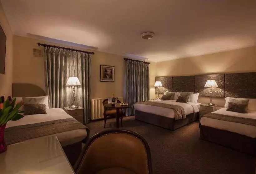 Hotelli Breffni Arms