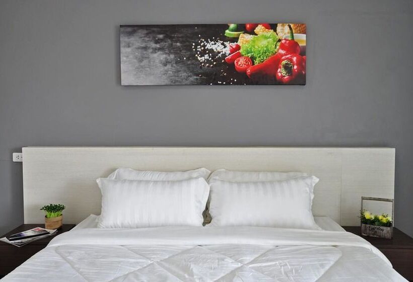 هتل C Room @ Airport By Choktawee