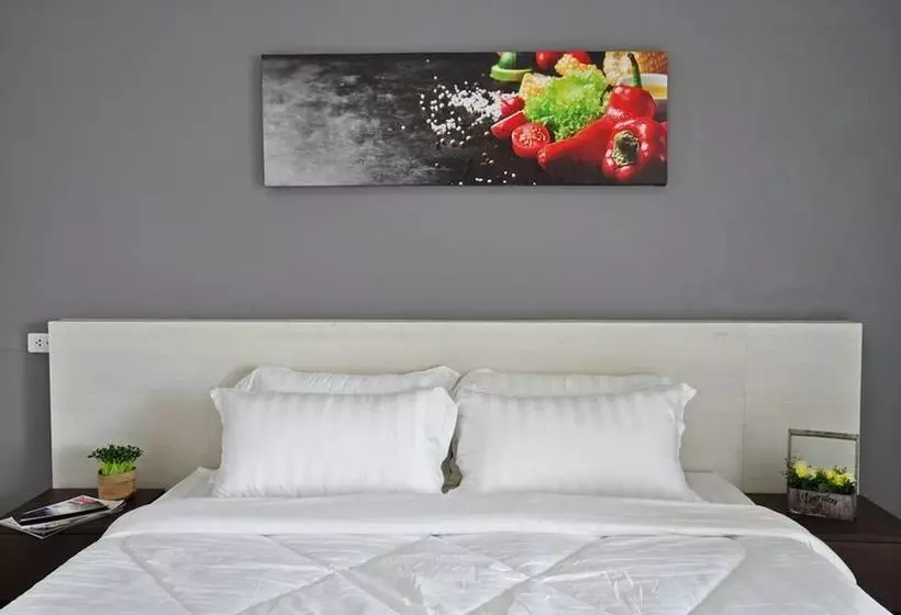 هتل C Room @ Airport By Choktawee