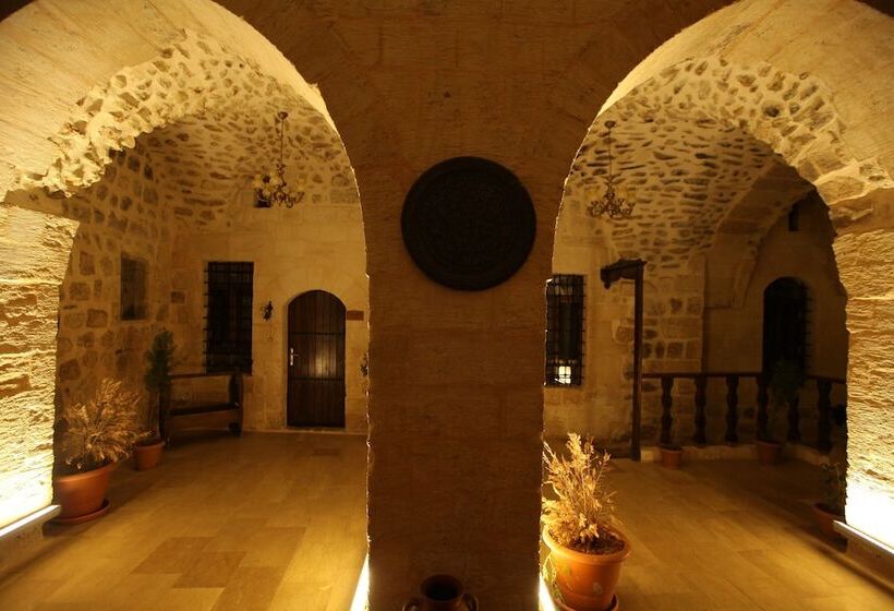 هتل Darius Konağı