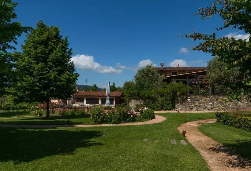 Hotelli Locanda La Valle