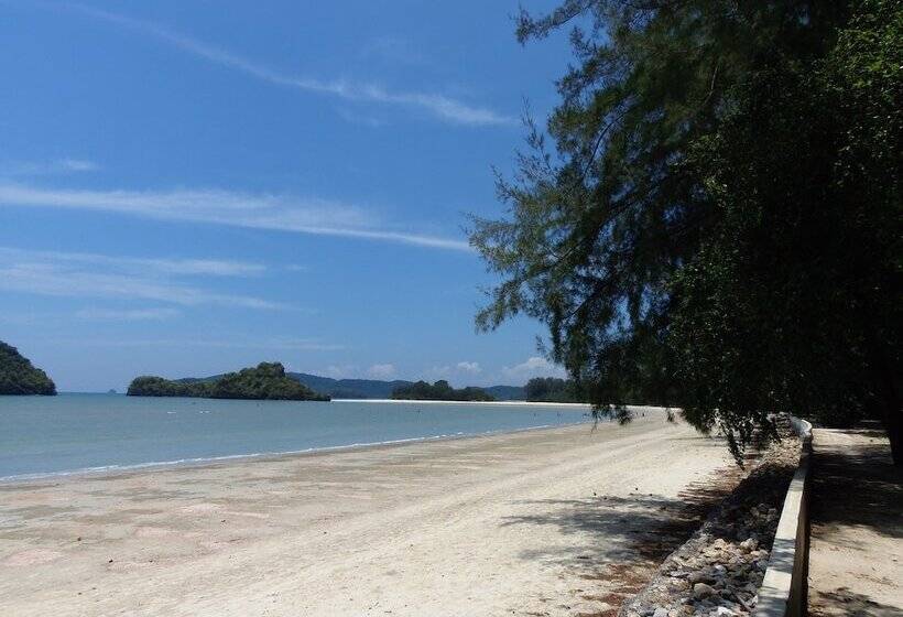 호텔 Maneetel Krabi Beachfront Sha Plus