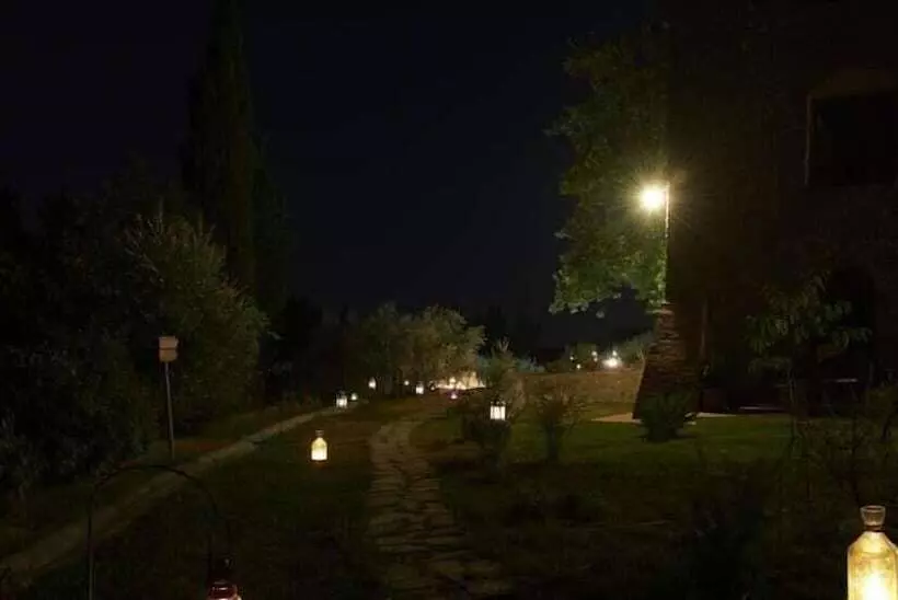 Hotelli Podere Borgaruccio