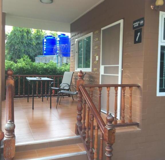 酒店 The White Elephant Resort