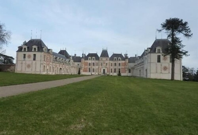 膳宿费 Au Bas Chalonge