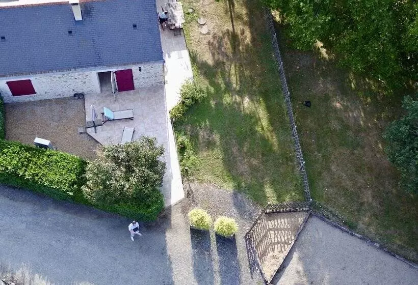 Majatalo Au Bas Chalonge