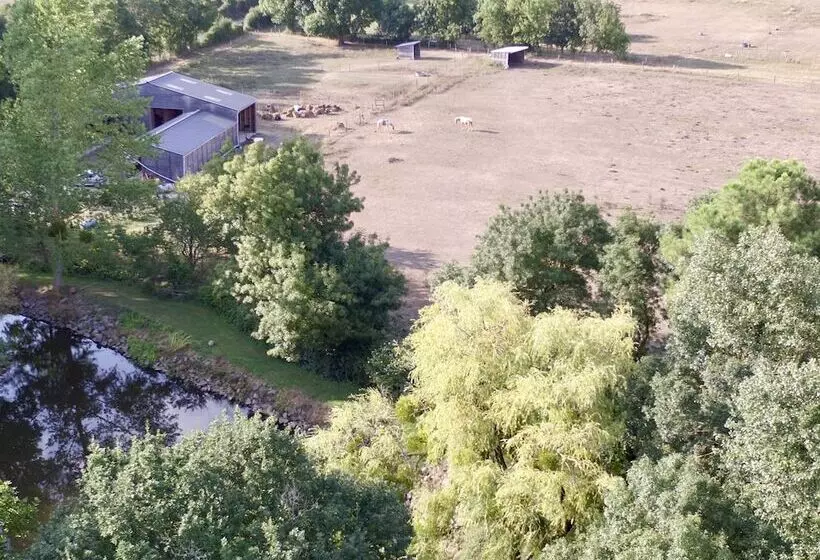 Majatalo Au Bas Chalonge