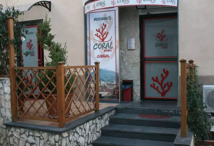 Majatalo Coral Rooms