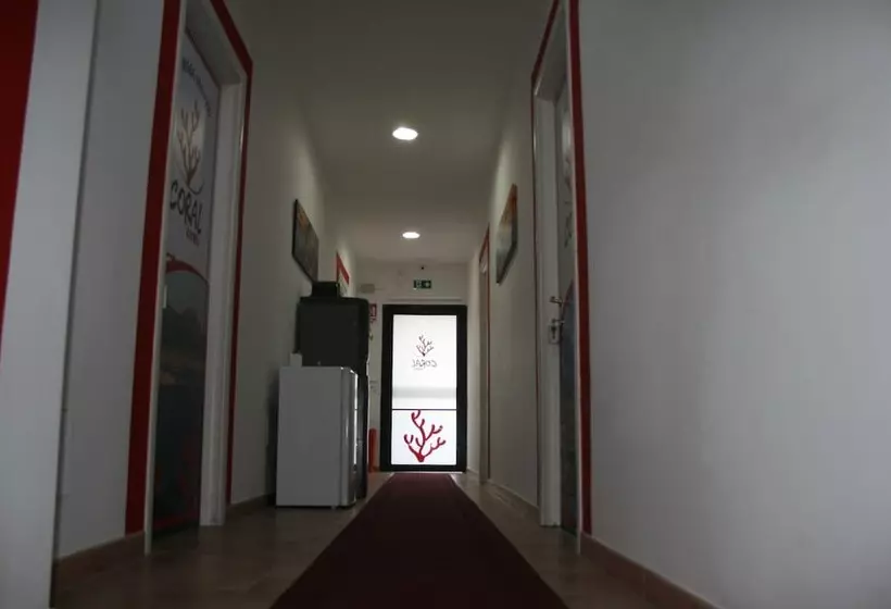 Majatalo Coral Rooms