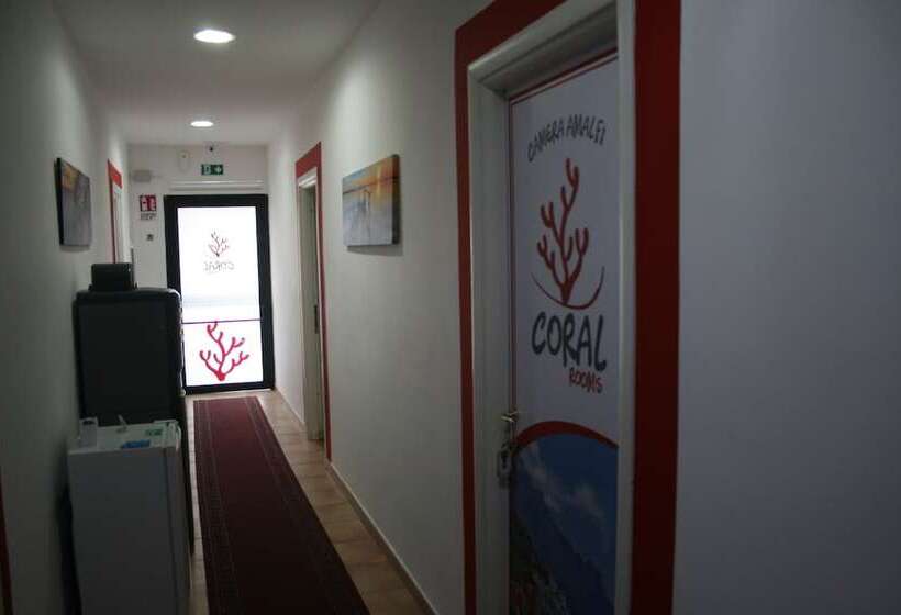 פנסיון Coral Rooms