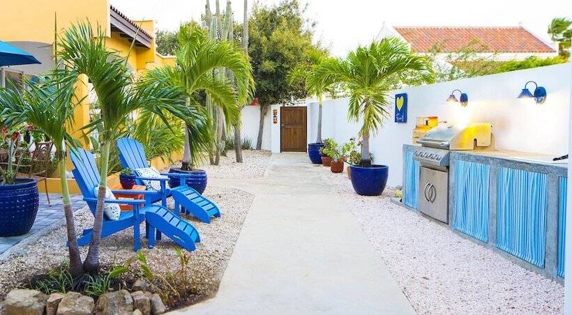 Treasure By The Sea Bonaire