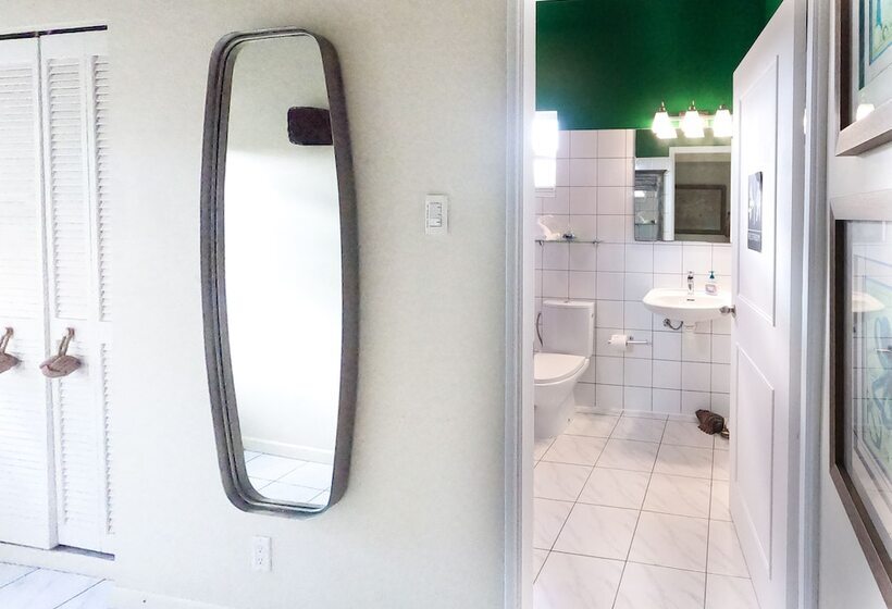 Treasure By The Sea Bonaire