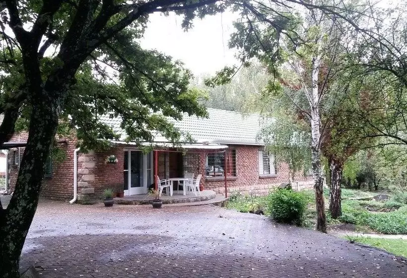 Woodlands Retreat