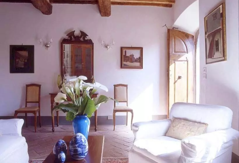 Aamiaismajoitus (B&B) Antica Casa Le Rondini