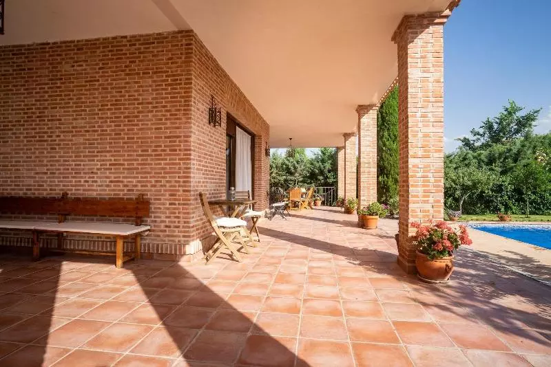 Aamiaismajoitus (B&B) Villa Marin Toledo