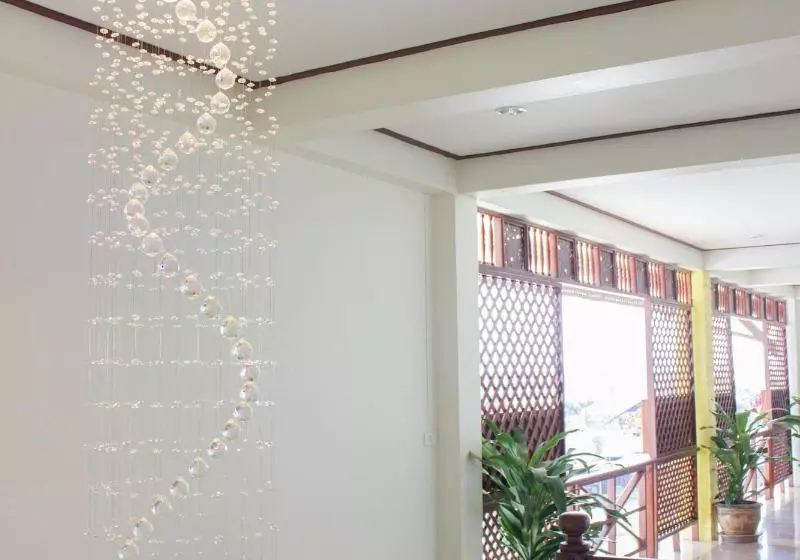 Hotelli Baan Rabiang Mai Maesot